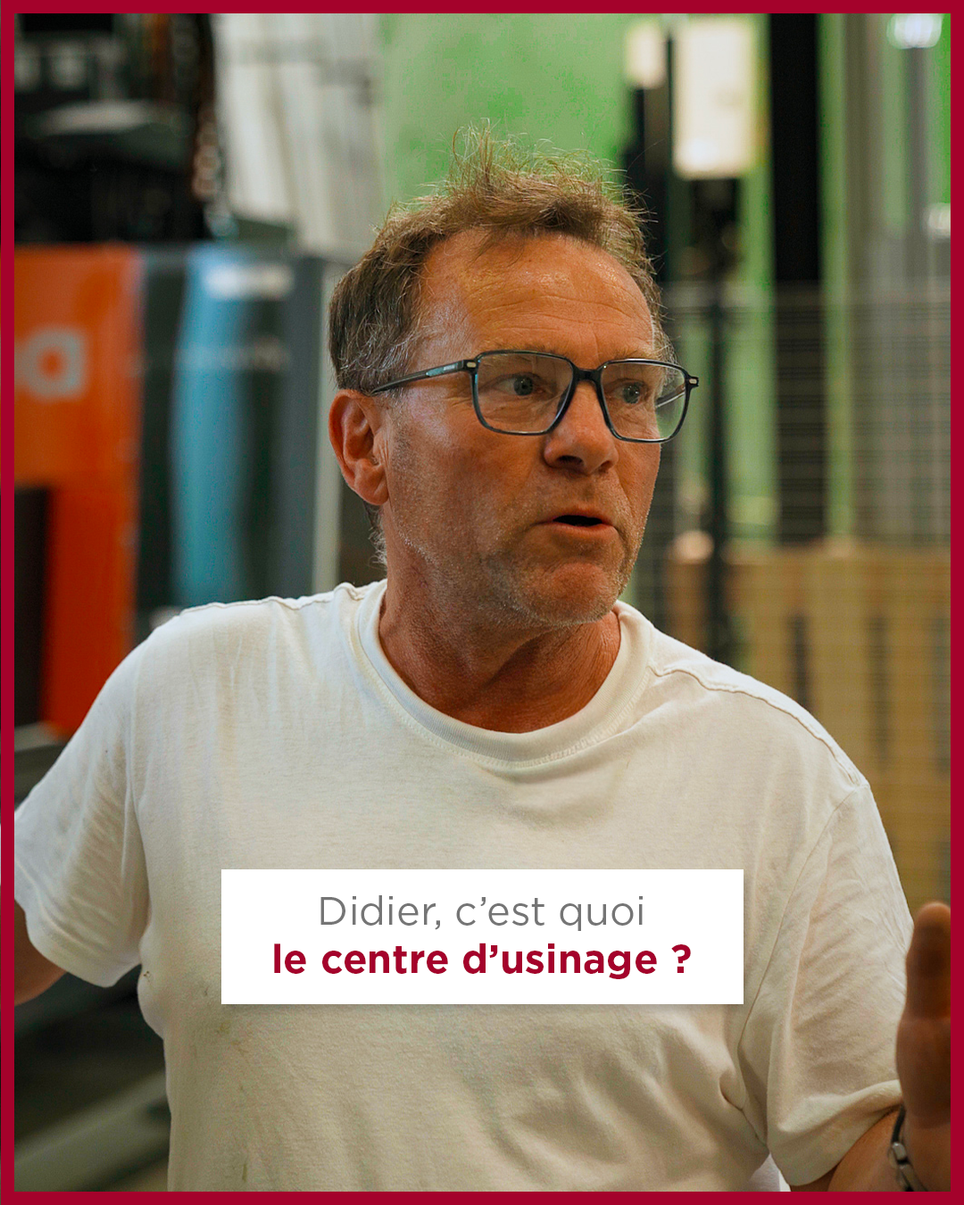 Didier - Chef d'atelier ML Solutions Didier chef d atelier ML Solutions Ergué-Gabéric devant le centre d usinage